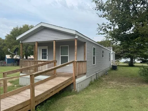 302 White St, Buffalo, KS 66717