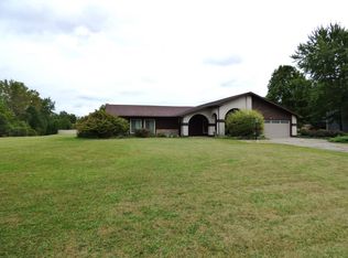 10612 Hickory Tree Rd, Fort Wayne, IN 46845
