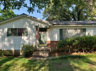 204 S Fox Hall Rd, Pearl, MS 39208