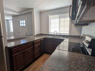 311 N Main St #1F, Uxbridge, MA 01569