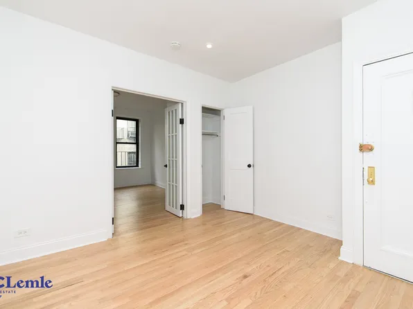 215 East 88th Street image 4 of 10