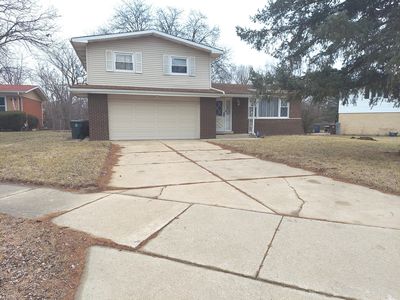 401 N Pleasant Dr, Glenwood, IL, 60425