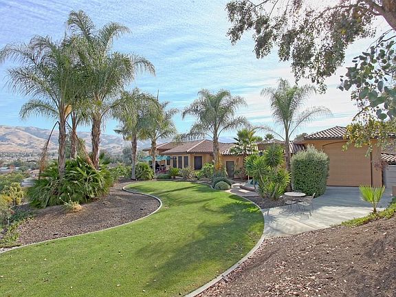 3rd image of 2580 Bergman Ct