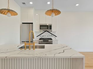 6 Brooks St #6, Boston, MA 02128