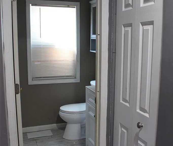 15837 Fielding St — Photo 7