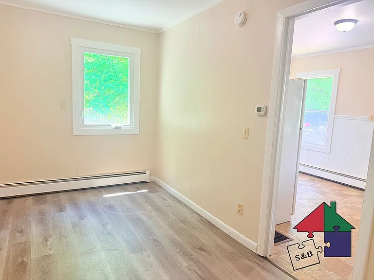 150 Fairground Rd — Photo 6