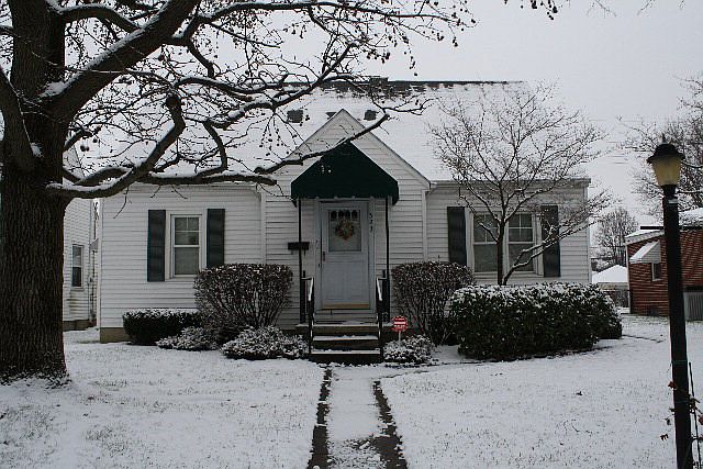 1st image of 523 Allen Ave