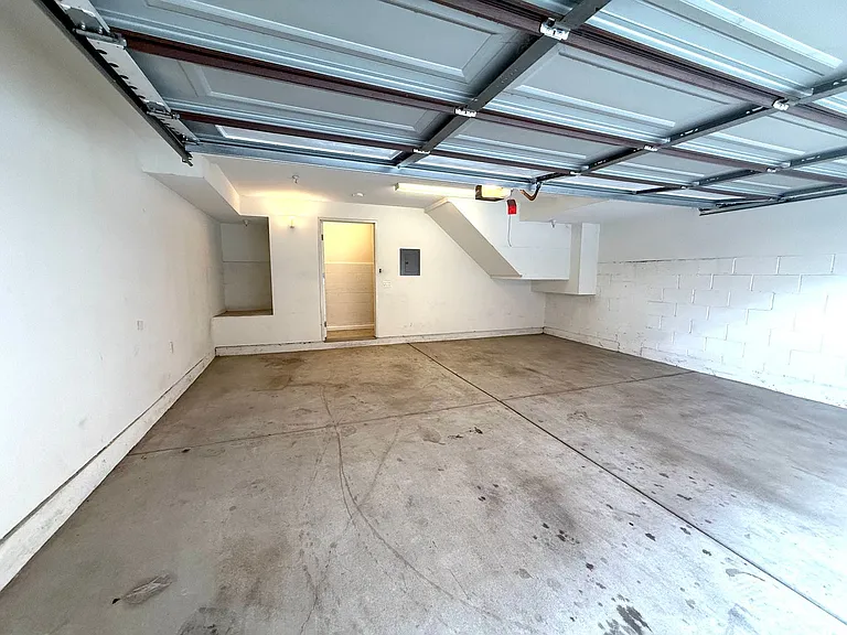 3317 Del Mar Ave — Photo 45