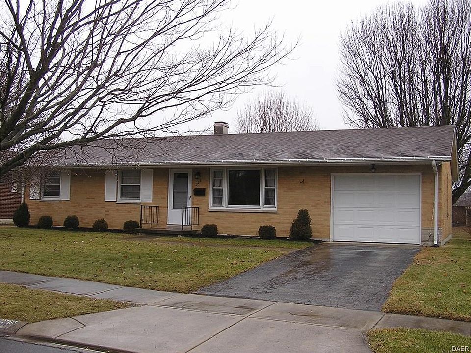 1st image of 222 Villa Dr