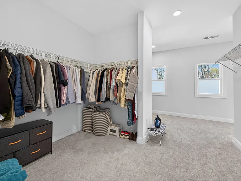 512 Cedar Crest Cir — Photo 35