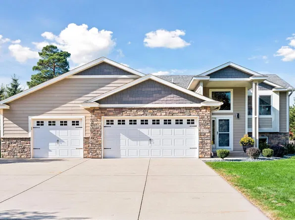 3635 Edgerton St, Vadnais Heights, MN 55127