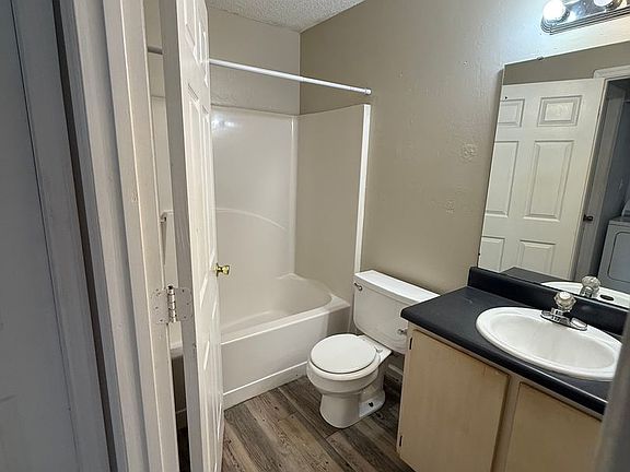 5th image of 2462 Nugget Ln