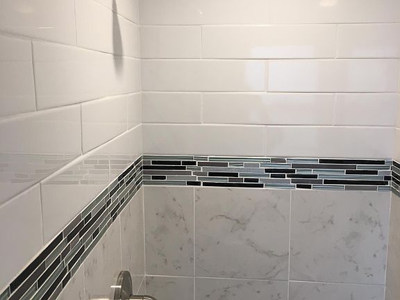 5th image of 40 Wanda St #B