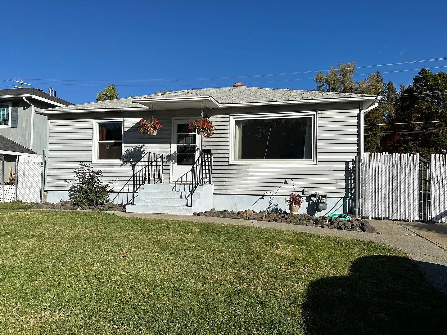 Northside 3-Bedroom Home Near Minnehaha Park & Centennial Trail — Photo 2