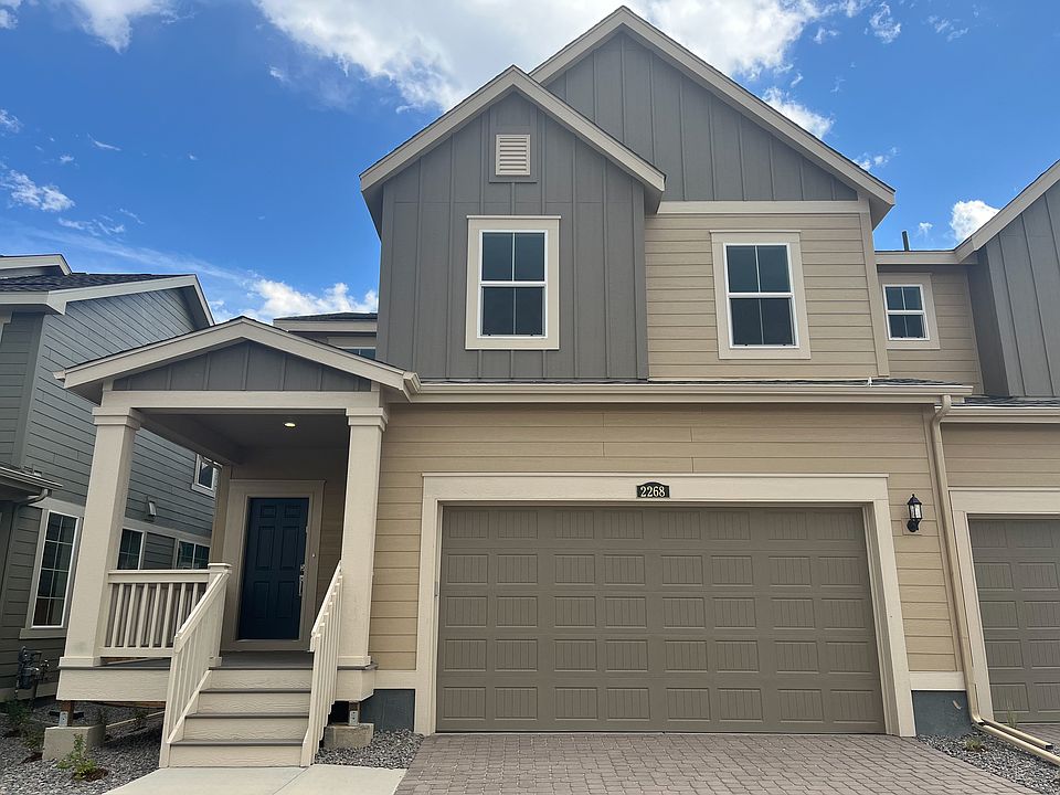 1st image of 2268 Crescent Cir
