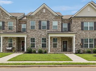 2845 Suzanne Landon Dr, Murfreesboro, TN 37130