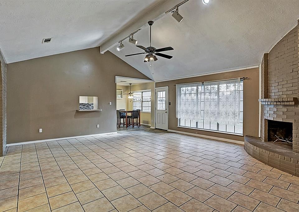 1st image of 5239 Whittier Oaks Dr