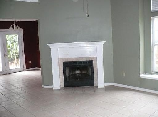 2nd image of 2890 Donaldson Dr