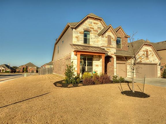 2nd image of 1040 Dyer Creek Pl