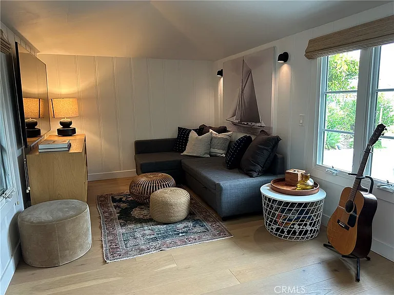 843 La Vista Dr — Photo 16