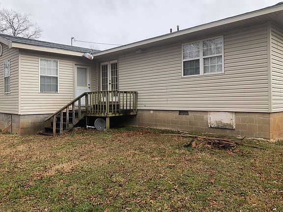 3rd image of 120 S Lunen St