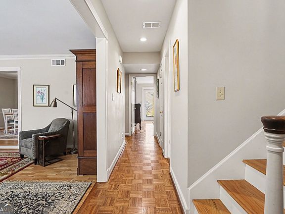 5th image of 1479 Leafview Rd