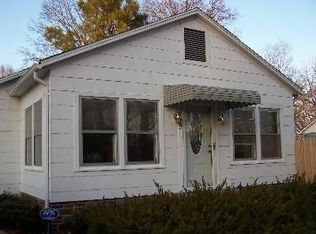 406 W Rigdon St, Carbondale, IL 62901