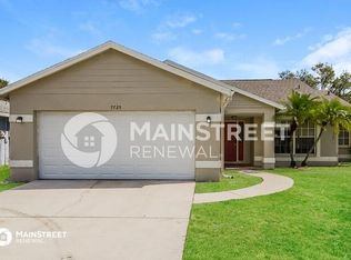 7725 34th Ct E, Sarasota, FL 34243