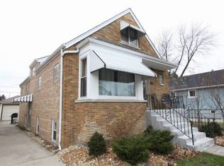 2504 Erie St, River Grove, IL 60171