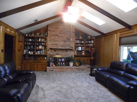 2nd image of 9000 Bedford Dr