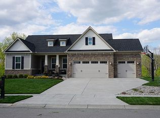 4017 Chatsworth Dr, Mason, OH 45040