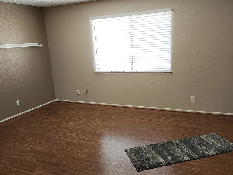128 Parkview Ave #A — Photo 3