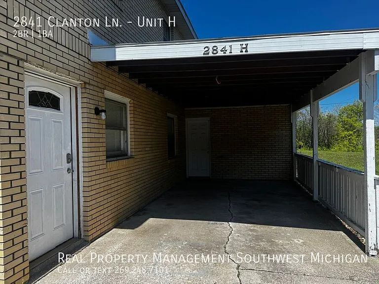 2841 Clanton Ln #H — Photo 2