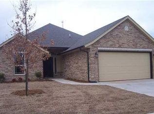 8005 NW 158th St #TOWNHOUSE, Edmond, OK 73013