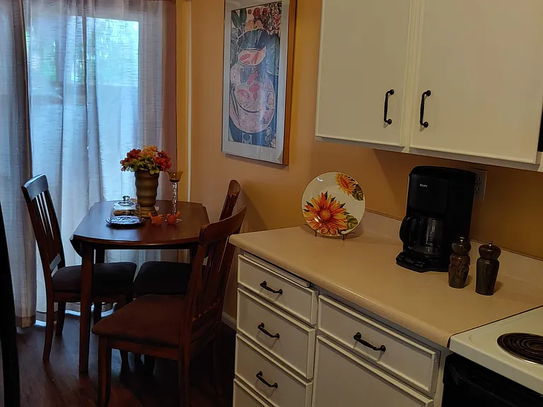 61 N Las Yucas — Photo 12