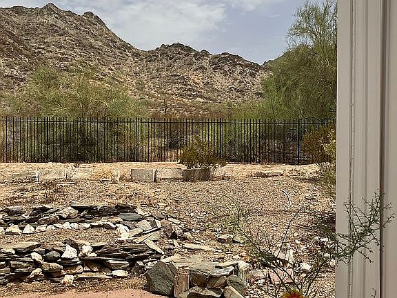 2nd image of 10401 N Cave Creek Rd