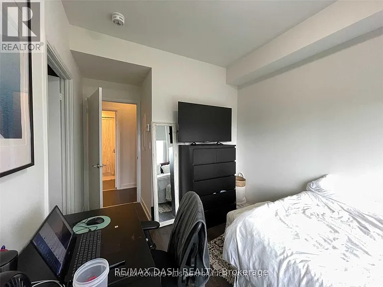 27 Bathurst St #902W — Photo 23