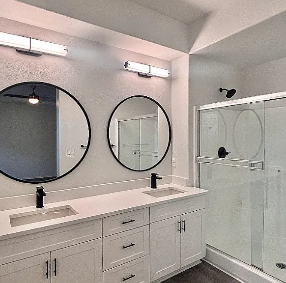 Placita Luxe Residences — Photo 45