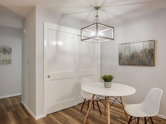 5th image of 417 Piccadilly Pl APT 20