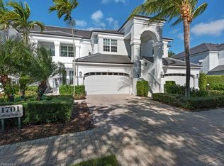 1701 Gulfstar Dr S APT 102, Naples, FL 34112