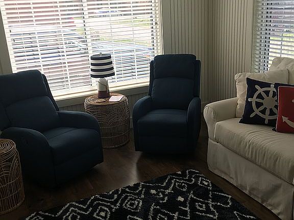 5th image of 91 College Dr Unit 5