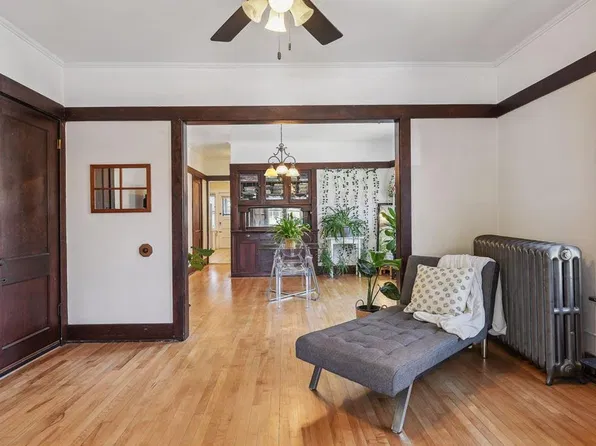 1612 Van Buren Ave APT 1, Saint Paul, MN 55104