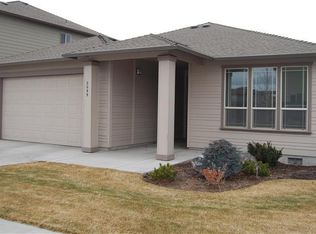 2099 NE Redbay Ln, Bend, OR 97701