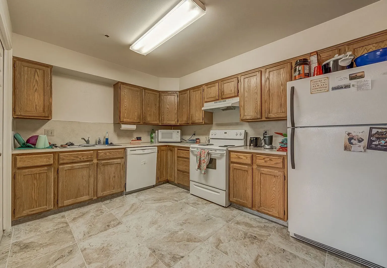 2 bed, 988 sqft, $449 — Photo 2