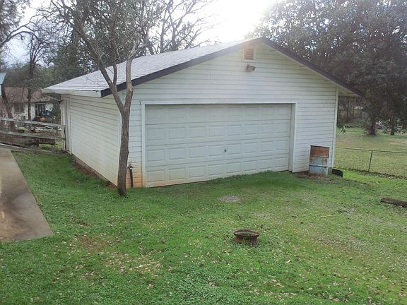 3rd image of 4612 Bonneville St