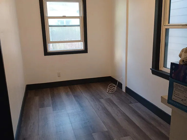 233 Leland Ave #A — Photo 15