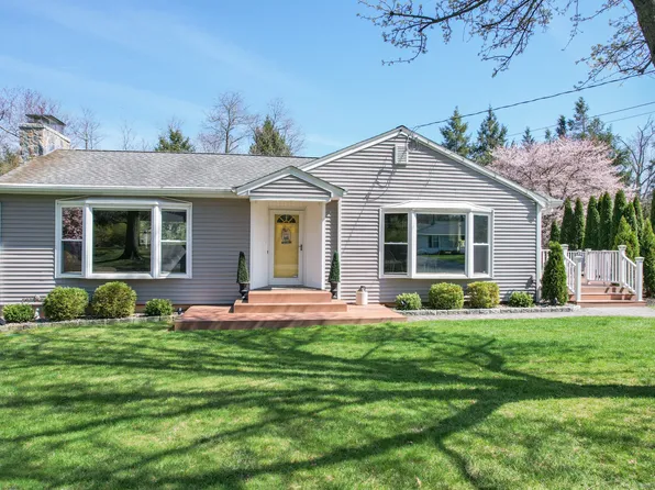 390 Carlton Drive, Cheshire, CT 06410