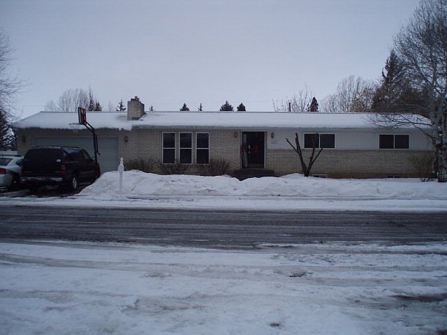 1st image of 247 Marianne Dr