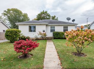 2629 W Cheyenne Rd, Waukegan, IL 60087