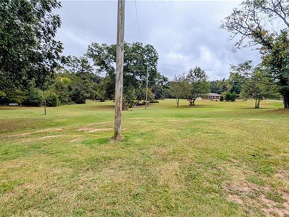 4th image of 3350 Old Covington Hwy #20